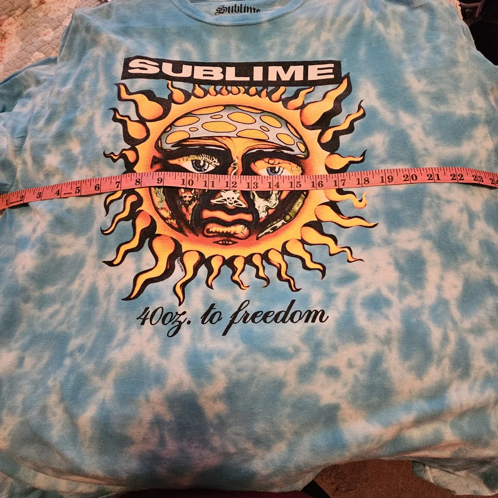 Sublime Tie-Dye Sun Graphic T-Shirt - Picture 4 of 4